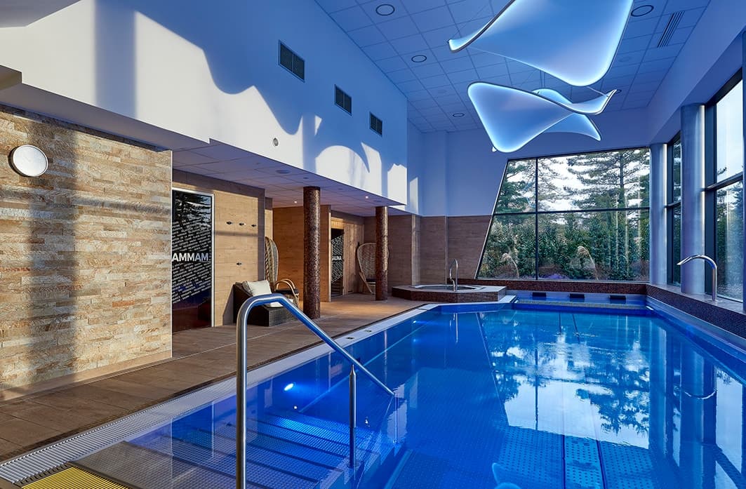 Airport Club Hotel