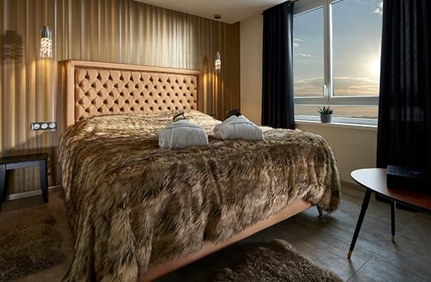 Airport Club Hotel