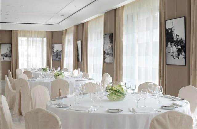 Monte-Carlo SBM