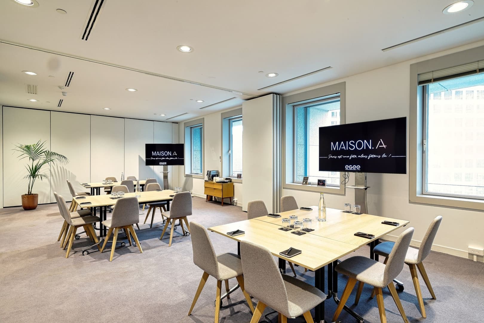 MAISON.A Tour Égée