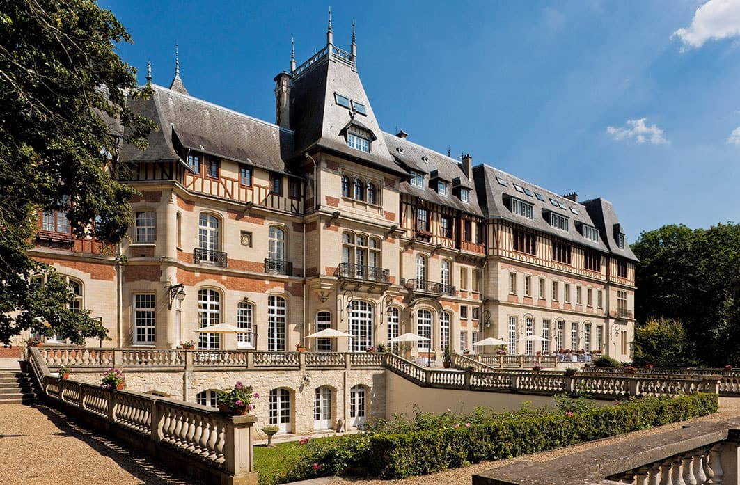 Château Jeanne & The Forest – Château de Montvillargenne