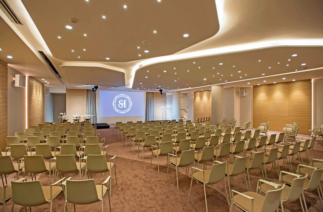 Etoile Business Center