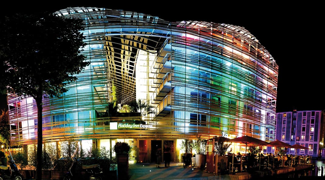 Holiday Inn Express Paris Canal de la Villette