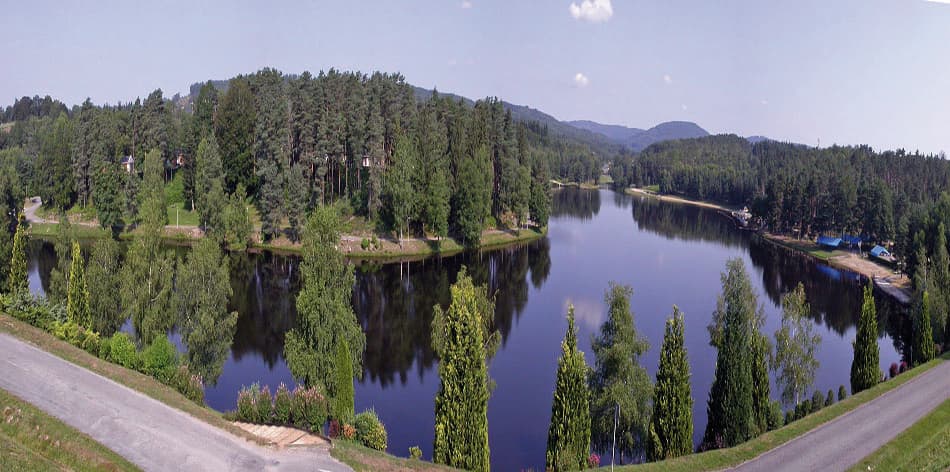 Le Lac
