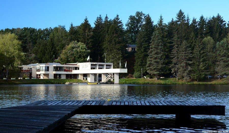 Le Lac
