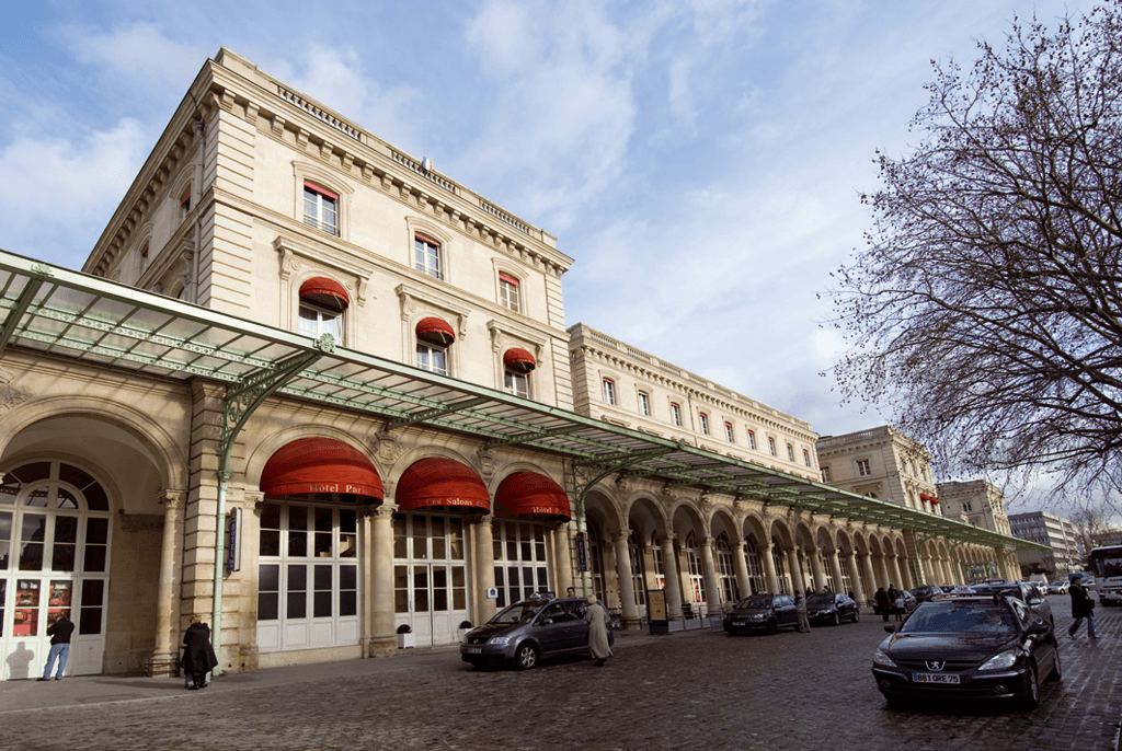Les Salons du Relais - Hôtel Paris Est