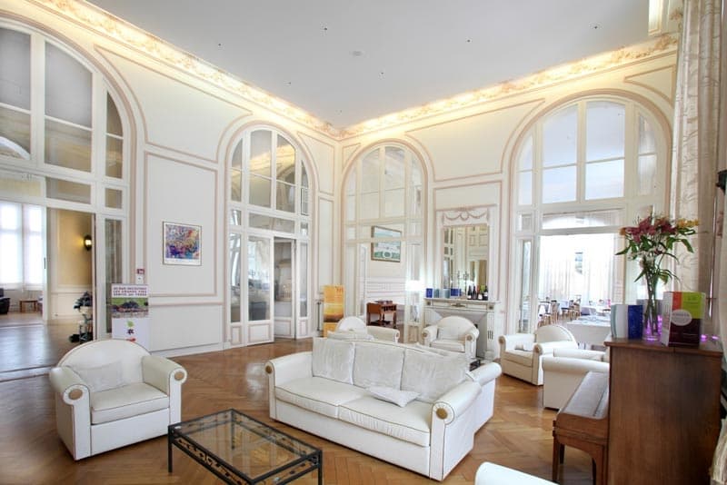 Mercure Les Bains Romains