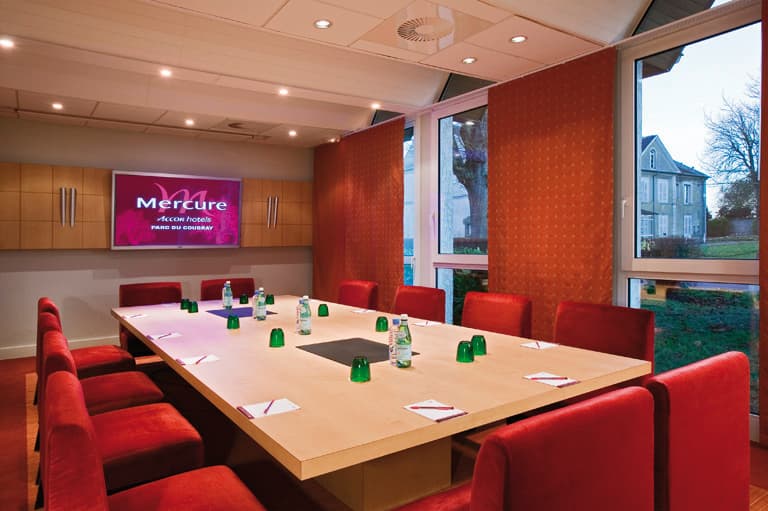 Mercure Paris Sud Parc du Coudray