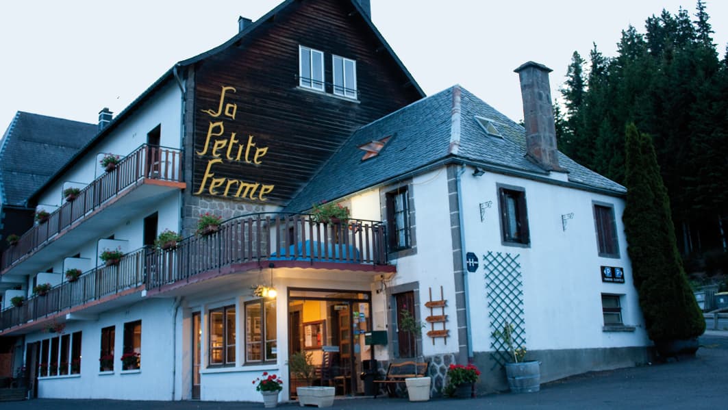 Qualys Hotel Auberge de la Petite Ferme