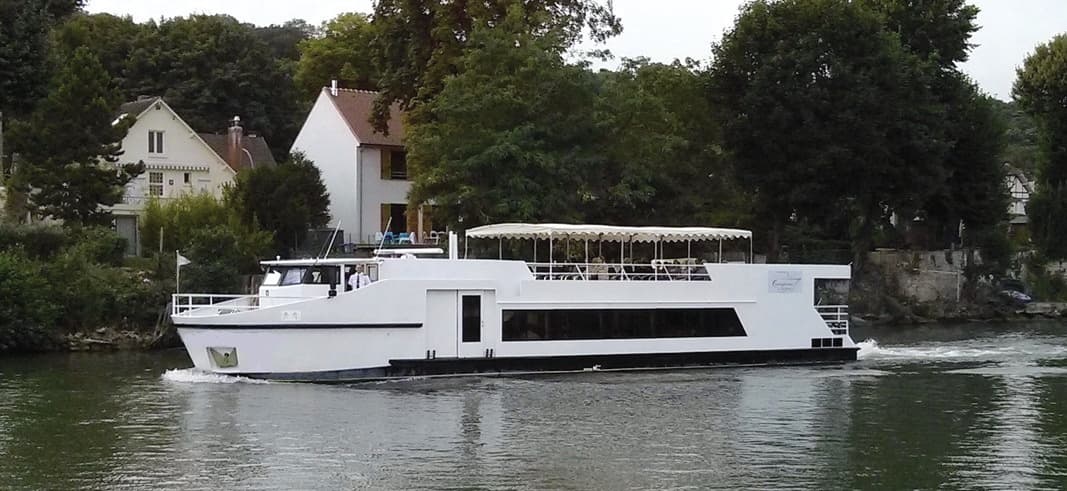 VIP Paris Yacht Hotel & VIP Paris Exclusive