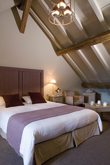 Aux Vieux Remparts – Hôtel-Spa-Restaurant