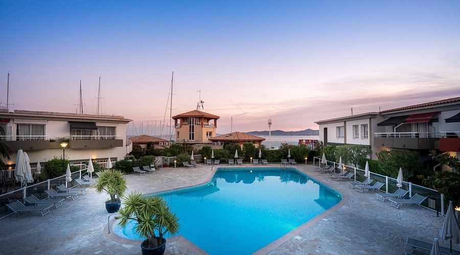 BEST WESTERN Plus La Marina