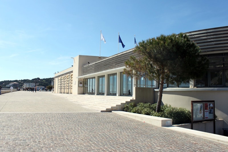 Centre de Congrès Oustau Calendal