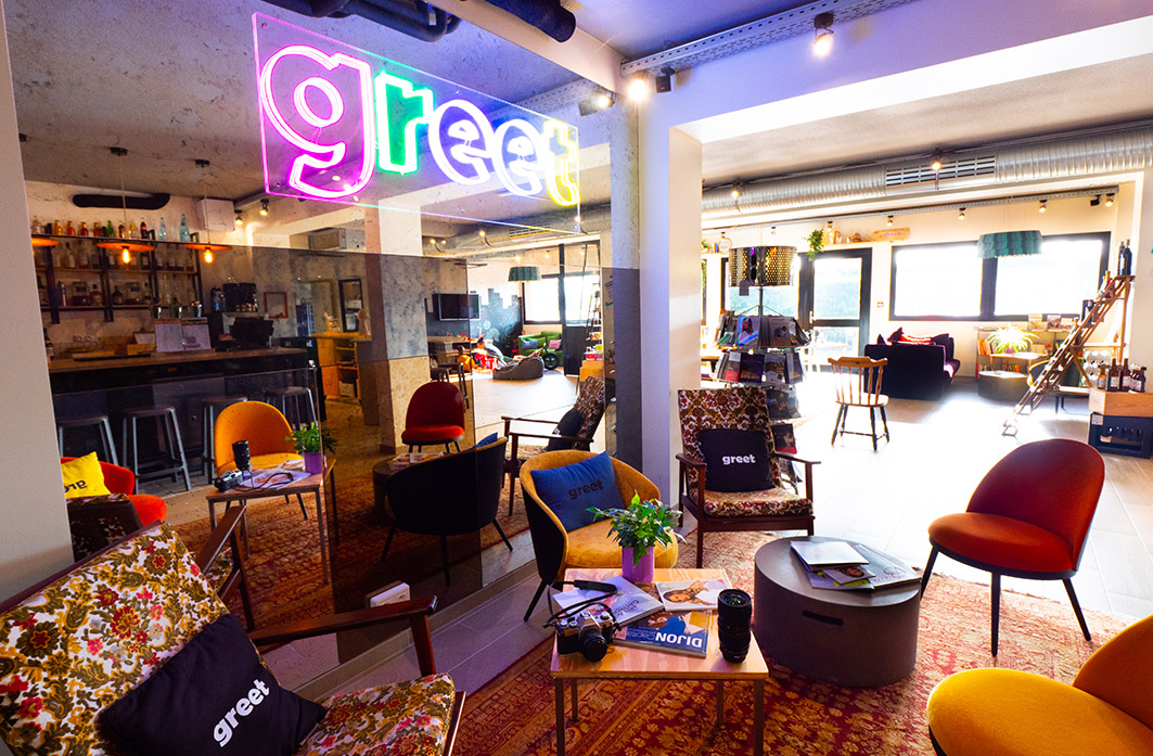 Greet Hotel