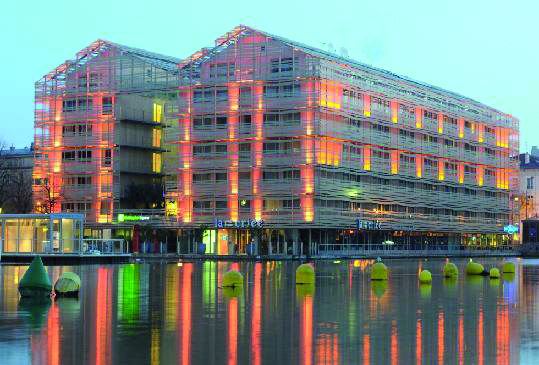 Holiday Inn Express Paris Canal de la Villette