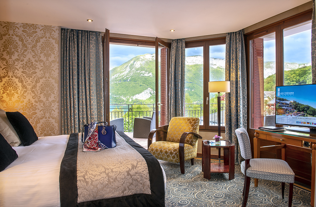 Les Trésoms Lake and Spa Resort