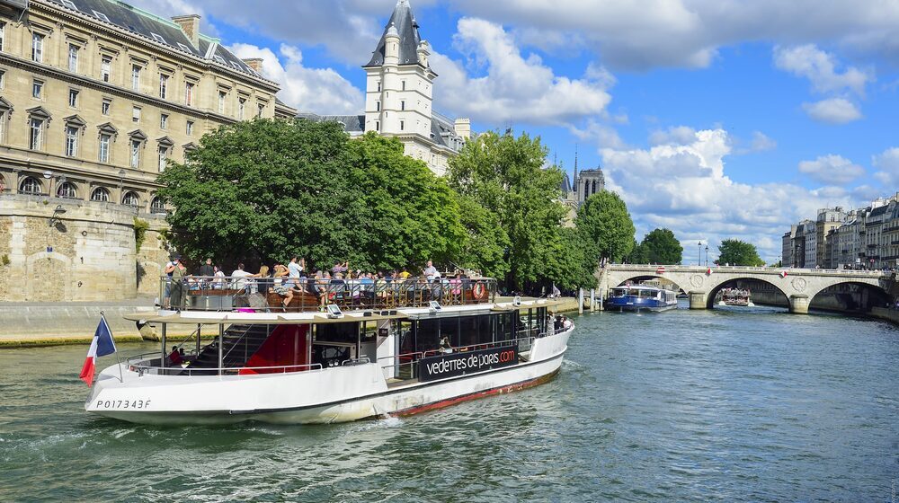 Les Vedettes de Paris