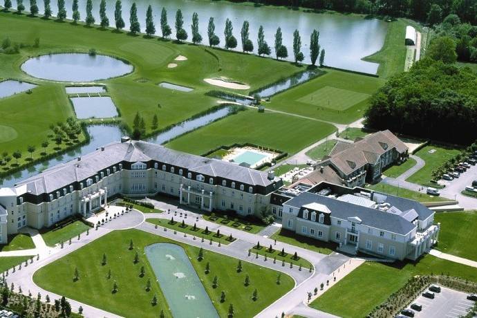 Mercure Chantilly