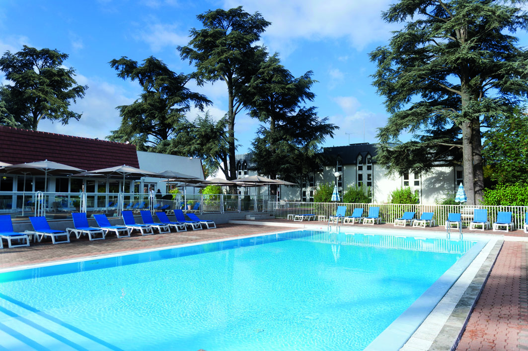 Mercure Paris Sud Parc du Coudray