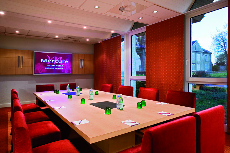 Mercure Paris Sud Parc du Coudray