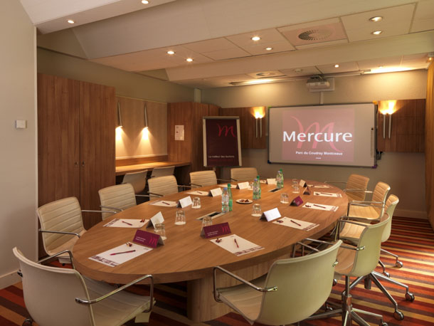 Mercure Paris Sud Parc du Coudray