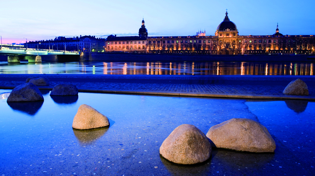 ONLY LYON Convention Bureau
