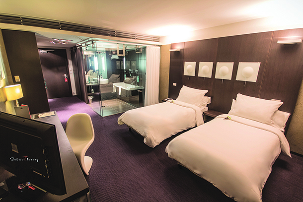 RexHotel