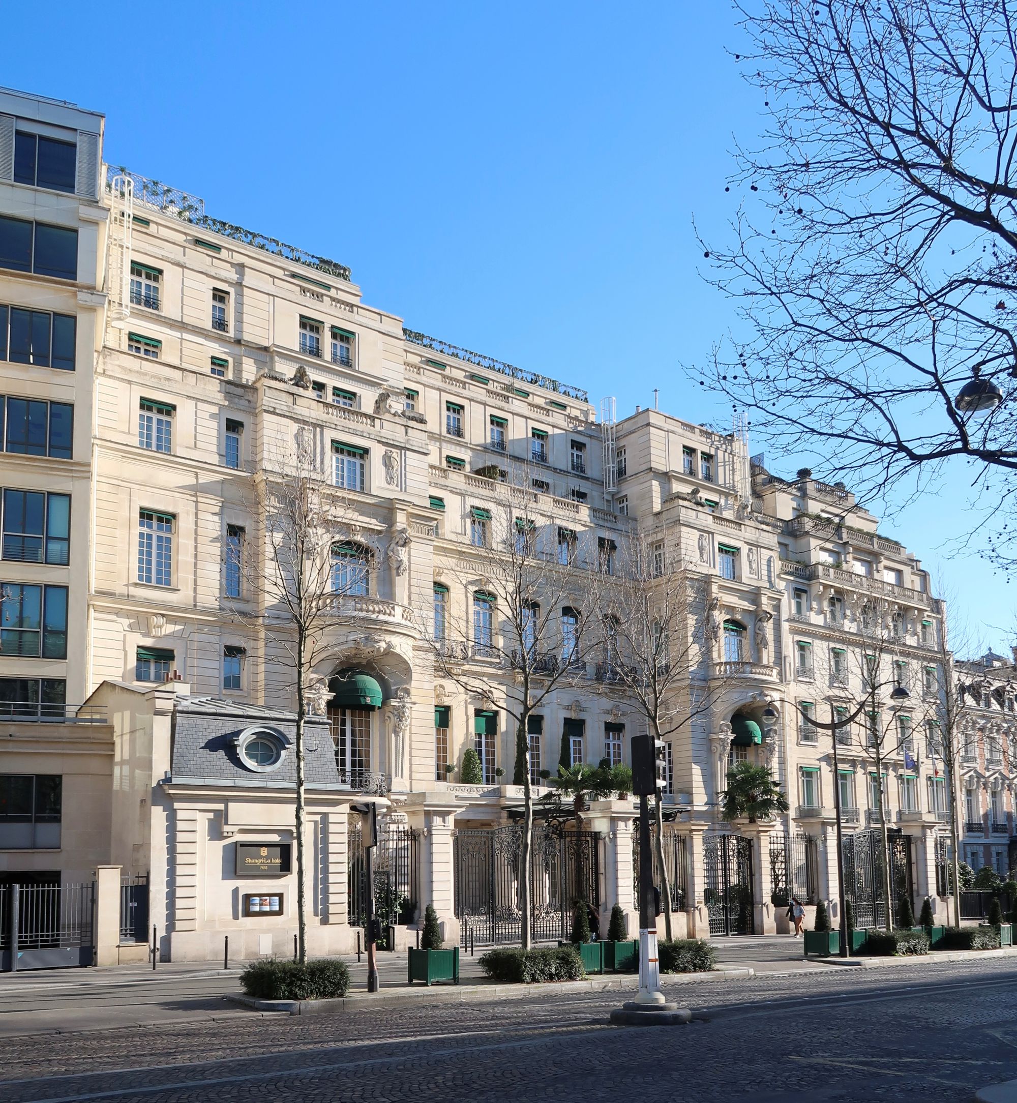 Shangri-La Hotel, Paris