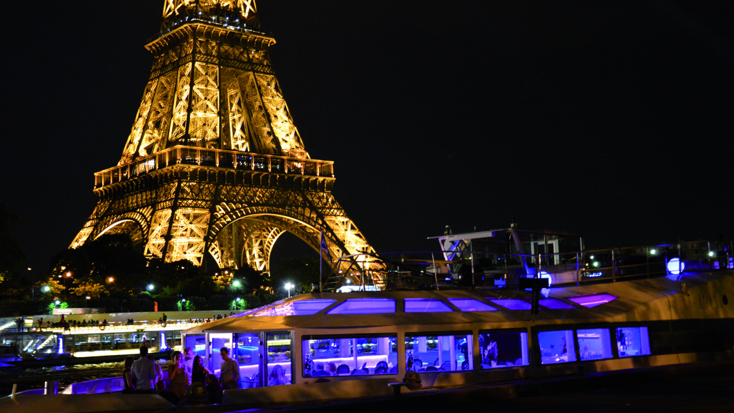 VIP Paris Yacht Hotel & VIP Paris Exclusive