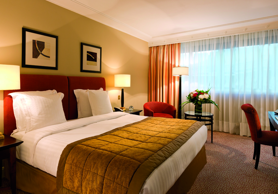 Warwick Paris